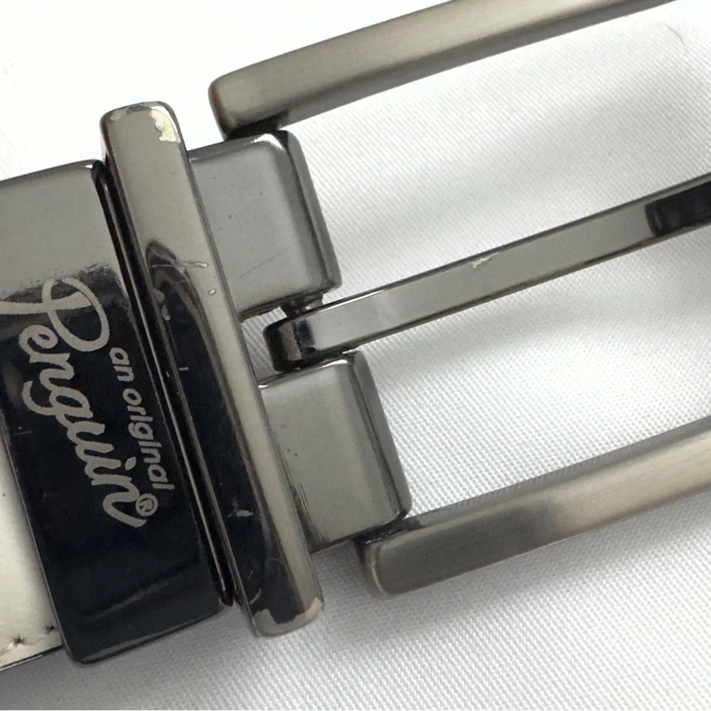 An Original Penguin Reversible Leather Belt 34 Black White